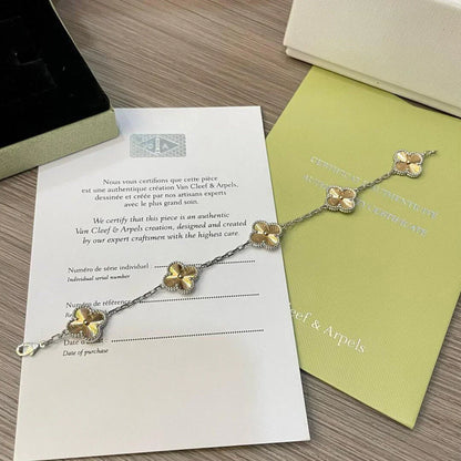 [Kincade Jewelery]Kincade 5 MOTIFS CHRISTMAS LIMITED EDITION BRACELET