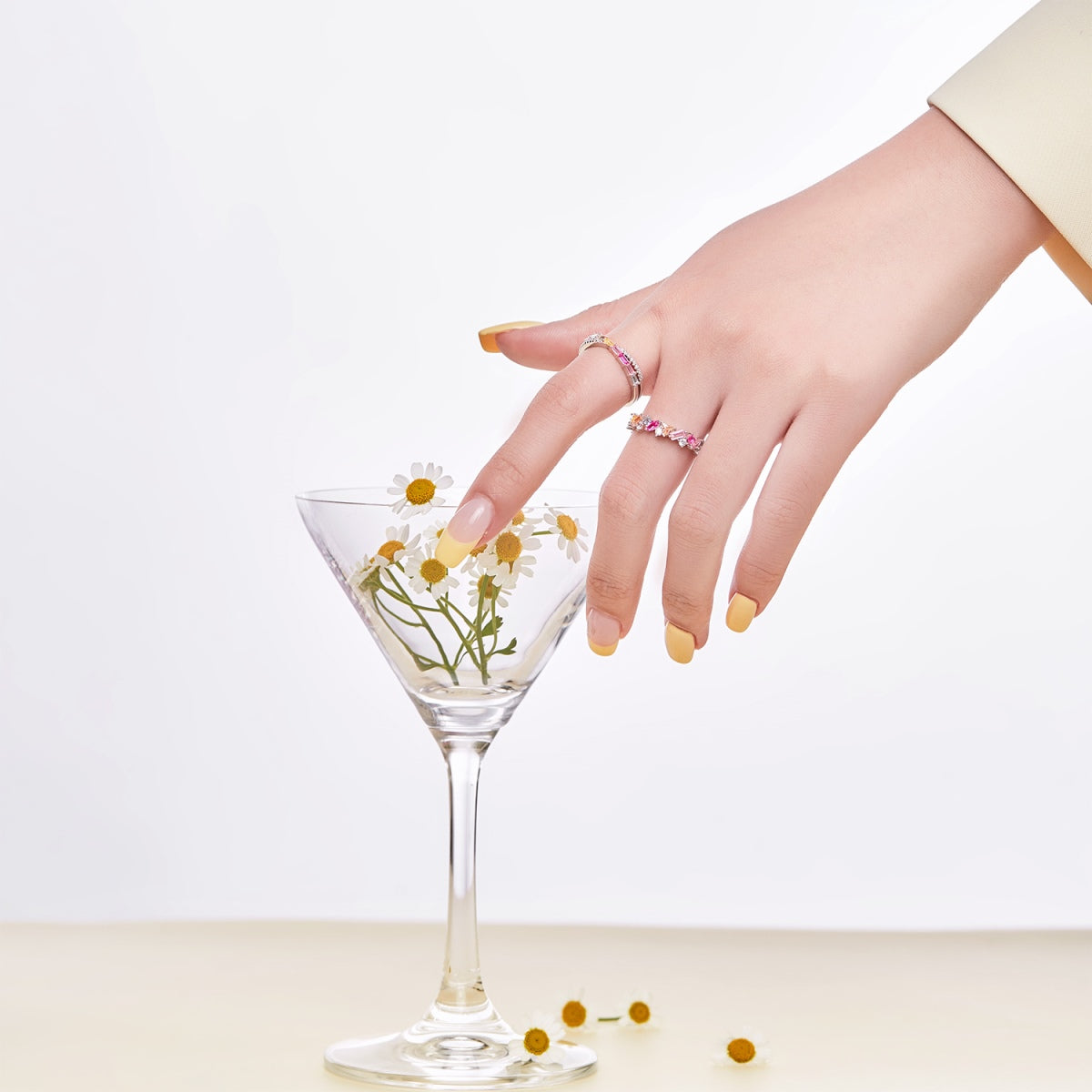 [Kincade Jewelery]Dazzling Polychromatic Multi cut Daily Ring