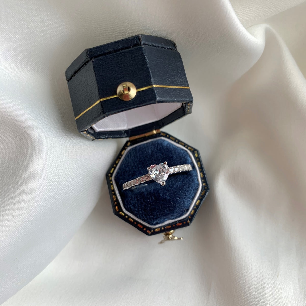 [Kincade Jewelery]0.5 Carat CaratEternity Charming Heart Shape Lover Ring