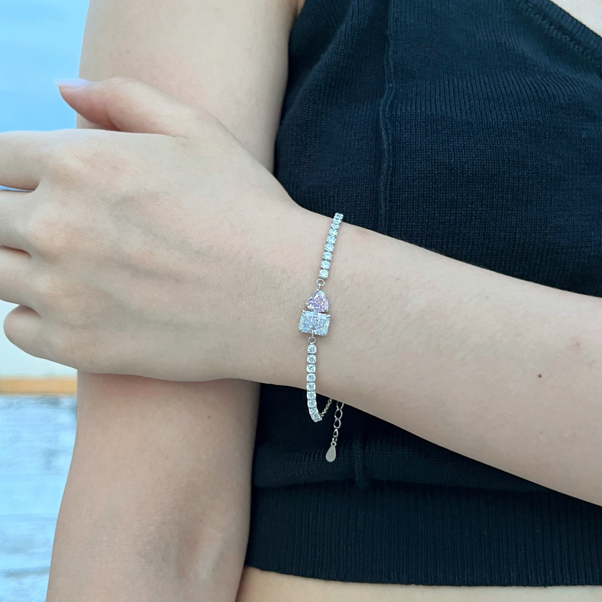 [Kincade Jewelery]Dazzling Unique Multi Shape Lover Bracelet