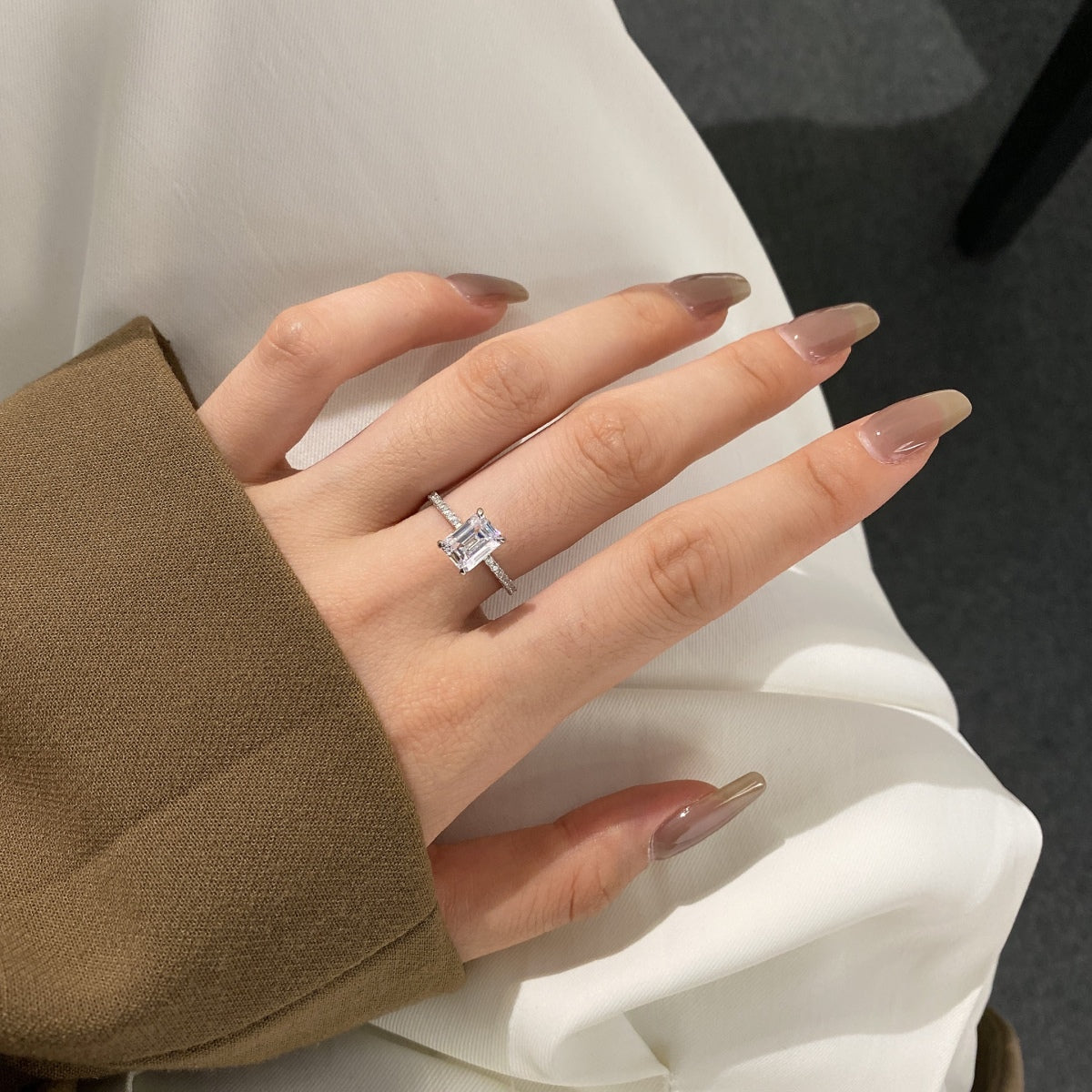 [Kincade Jewelery]2.0 Carat Scintillating Ornate Radiant Cut Party Ring