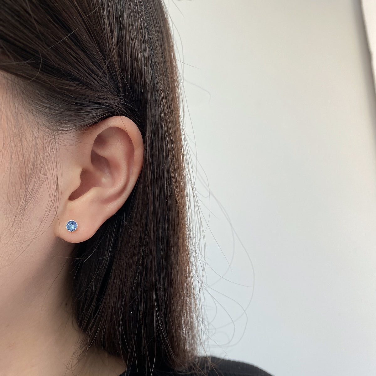 [Kincade Jewelery]Sparkling Colorful Round Shape Earrings