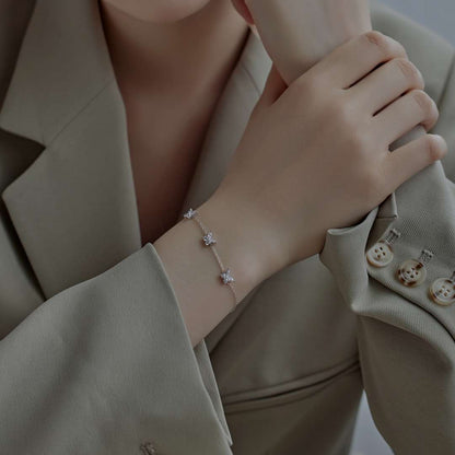 [Kincade Jewelery]Radiant Butterfly Shape Necklace