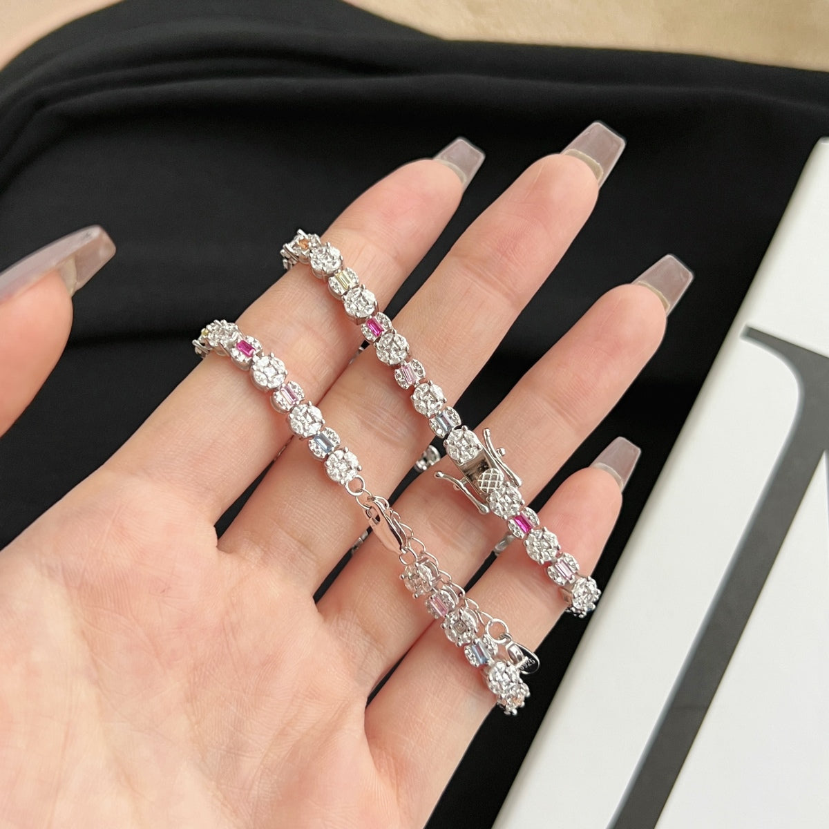 [Kincade Jewelery]Dazzling Radiant Multi Cut Daily Bracelet