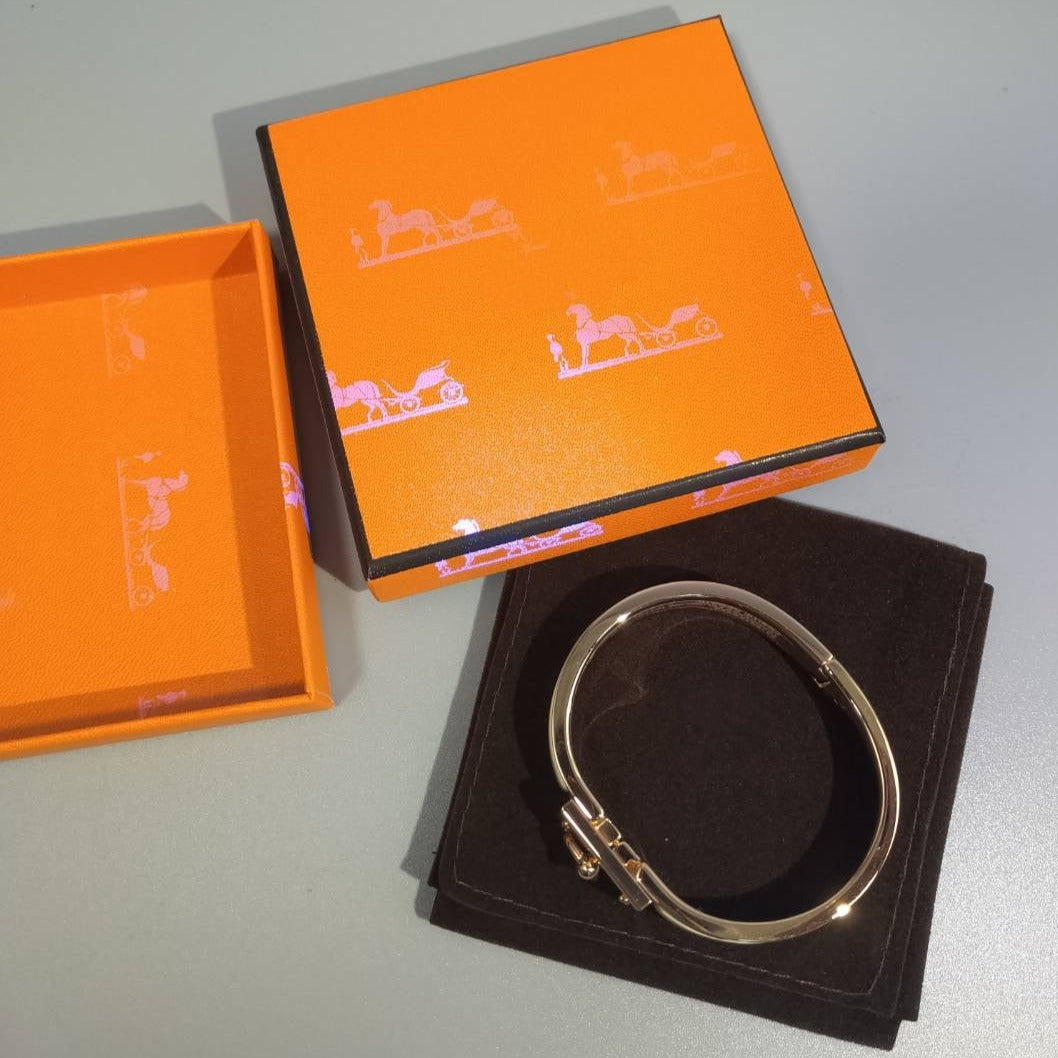 [Kincade Jewelery]H YELLOW BRACELET