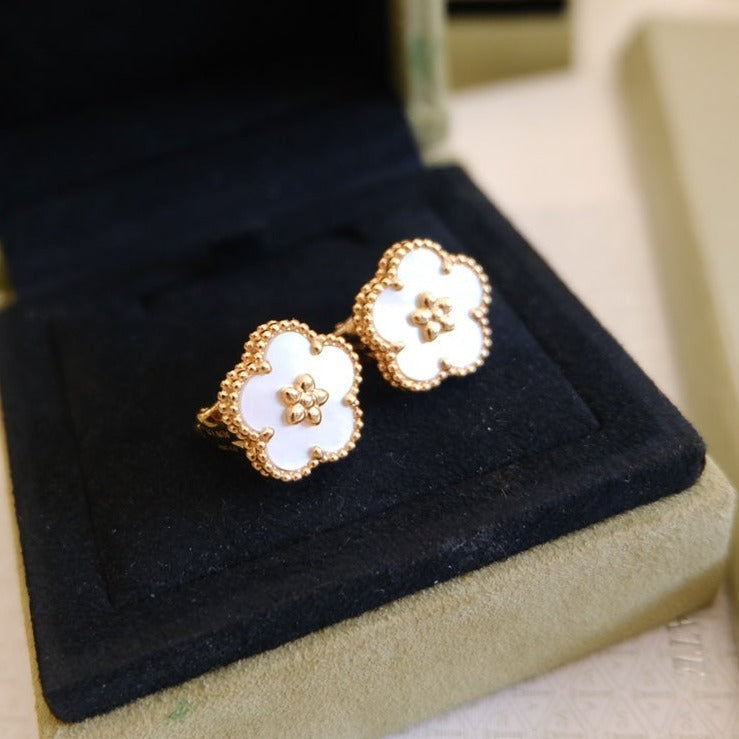 [Kincade Jewelery]LUCKY PINK GOLD WHITE MOP EARRINGS