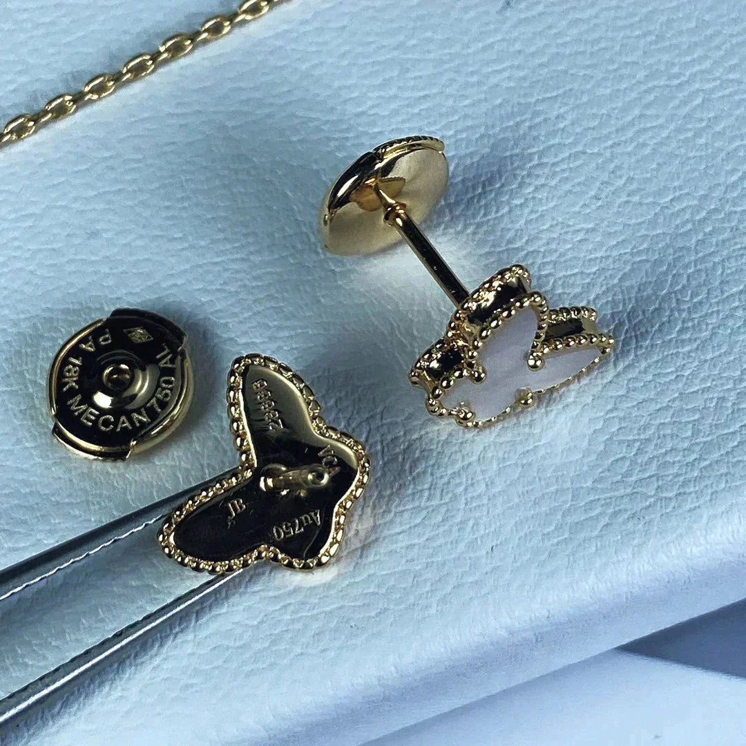[Kincade Jewelery]SWEET BUTTERFLY MOP EARSTUDS