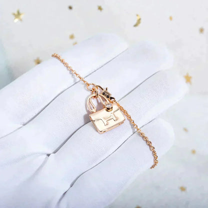 [Kincade Jewelery]AMULETTE PEDANT ROSE GOLD NECKLACE