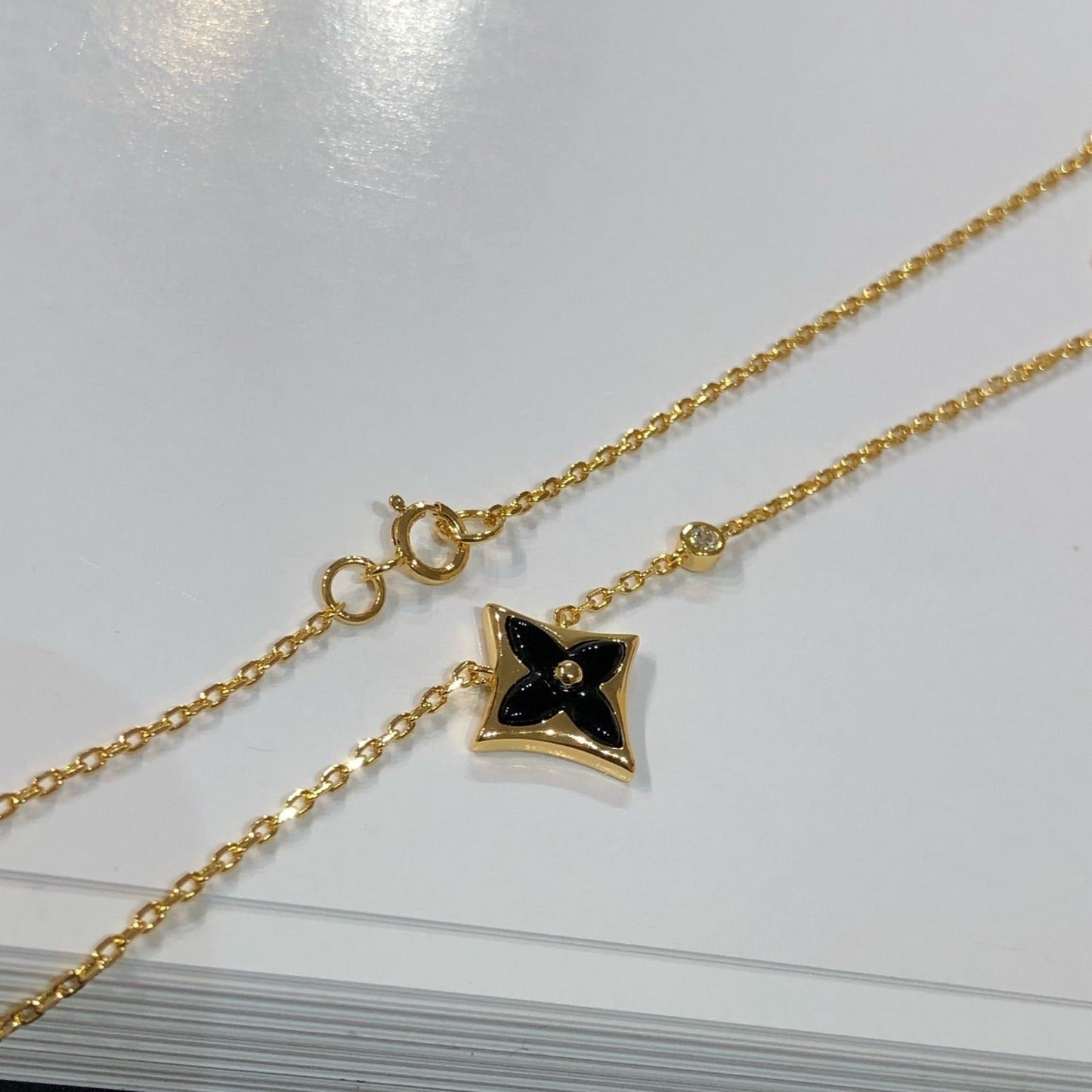 [Kincade Jewelery]STAR BLACK MOP NECKLACE