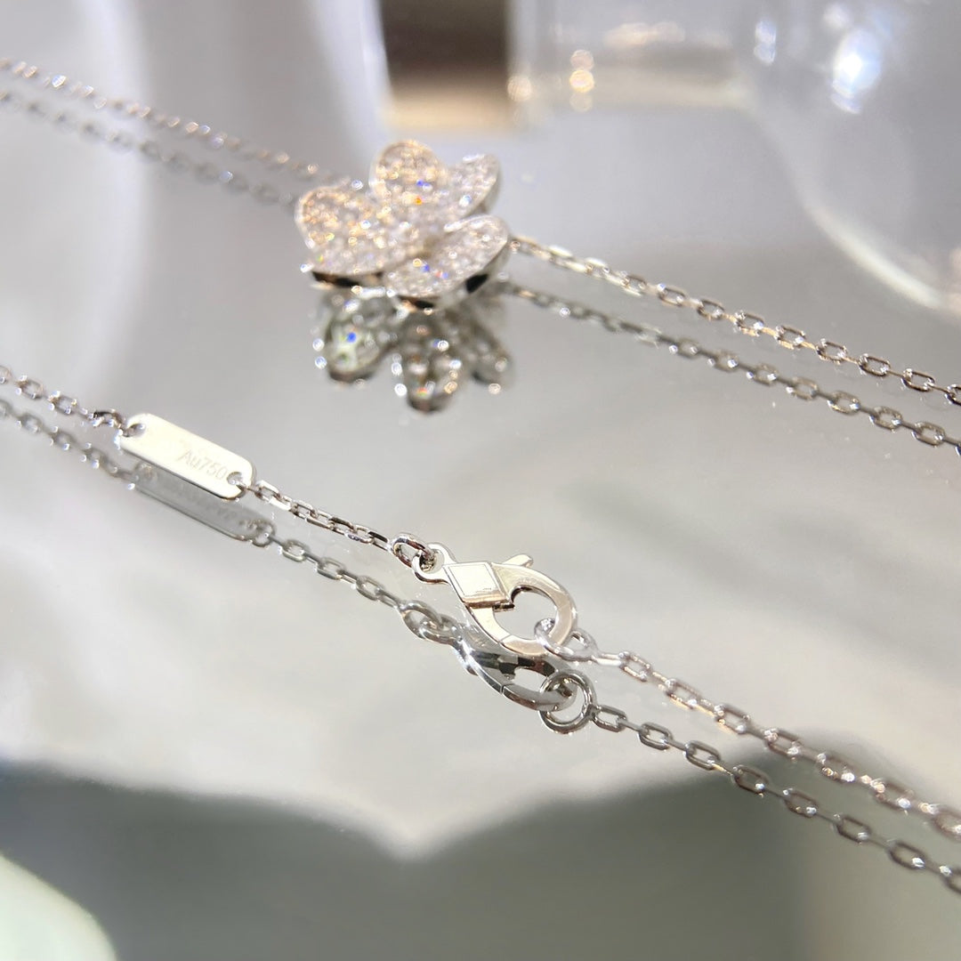[Kincade Jewelery]FLOWER DIAMOND NECKLACE