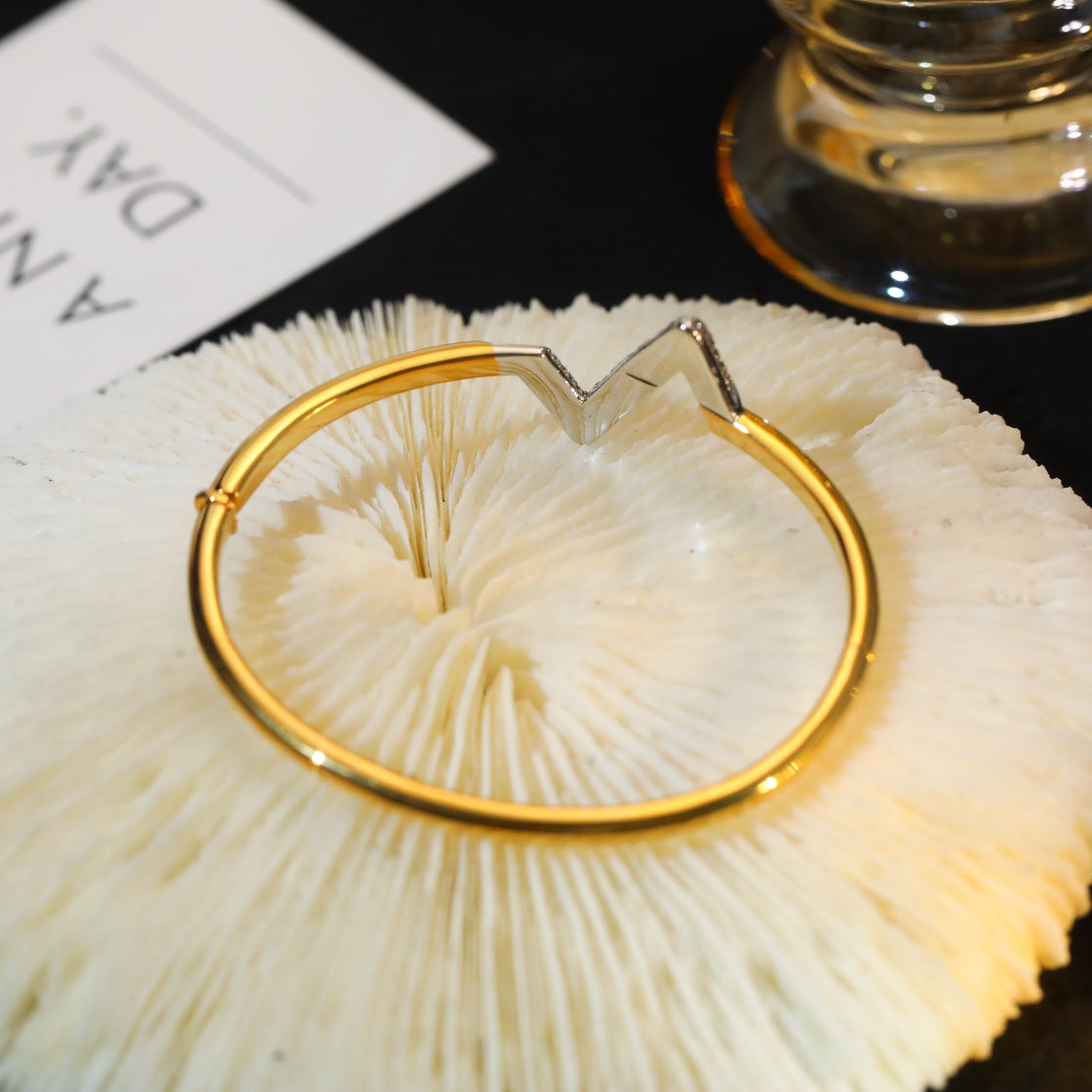 [Kincade Jewelery]VOLTE UPSITE DOWN GOLD DIAMOND BRACELET