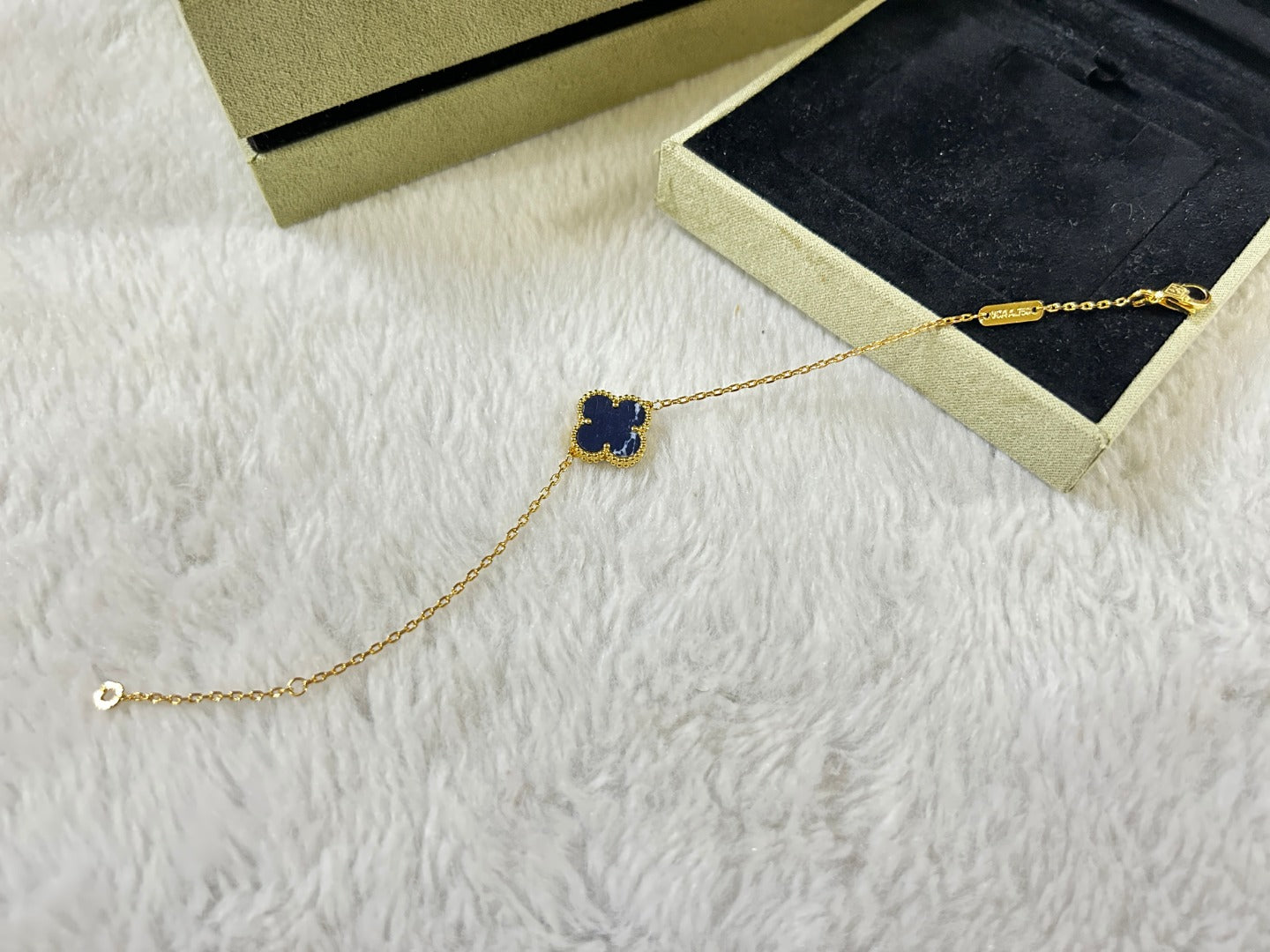 [Kincade Jewelery]Kincade 1 MOTIF PIETERSITE BRACELET