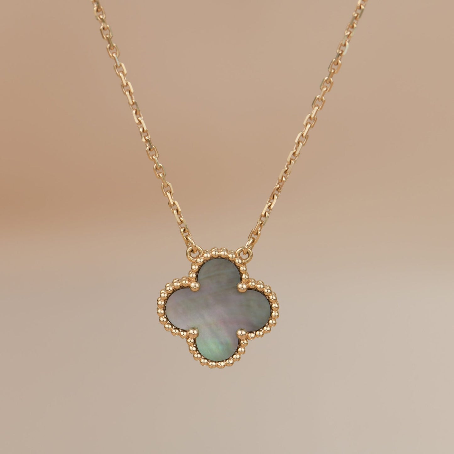 [Kincade Jewelery]Kincade 15MM  GRAY MOTHER OF PEARL NECKLACE