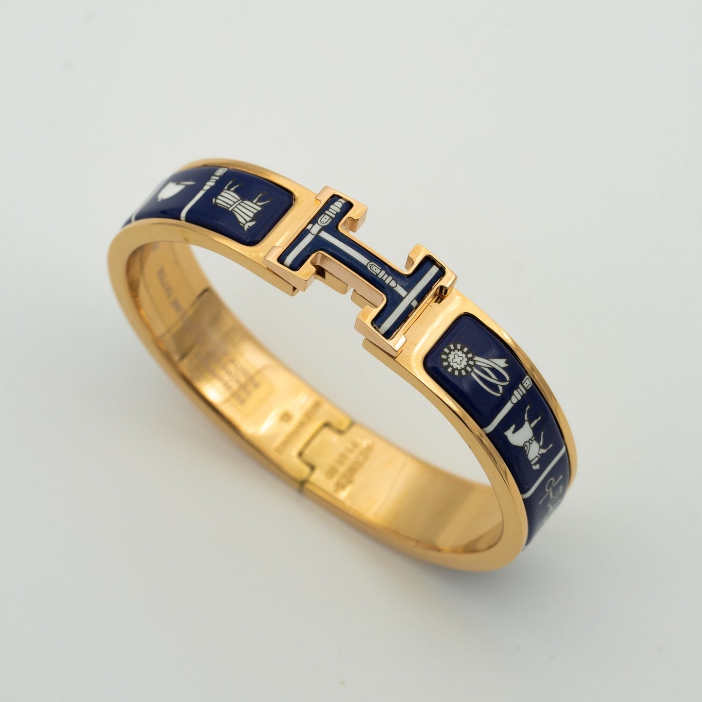 [Kincade Jewelery]H BRACELET BLUE CERAMIC