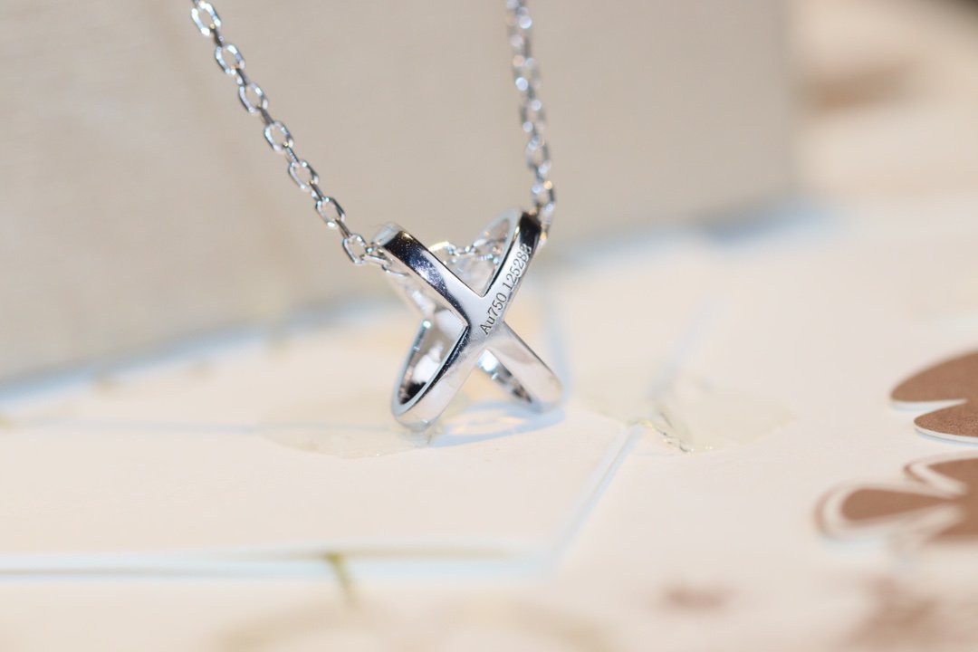 [Kincade Jewelery]JEUX DE DIAMOND NECKLACE