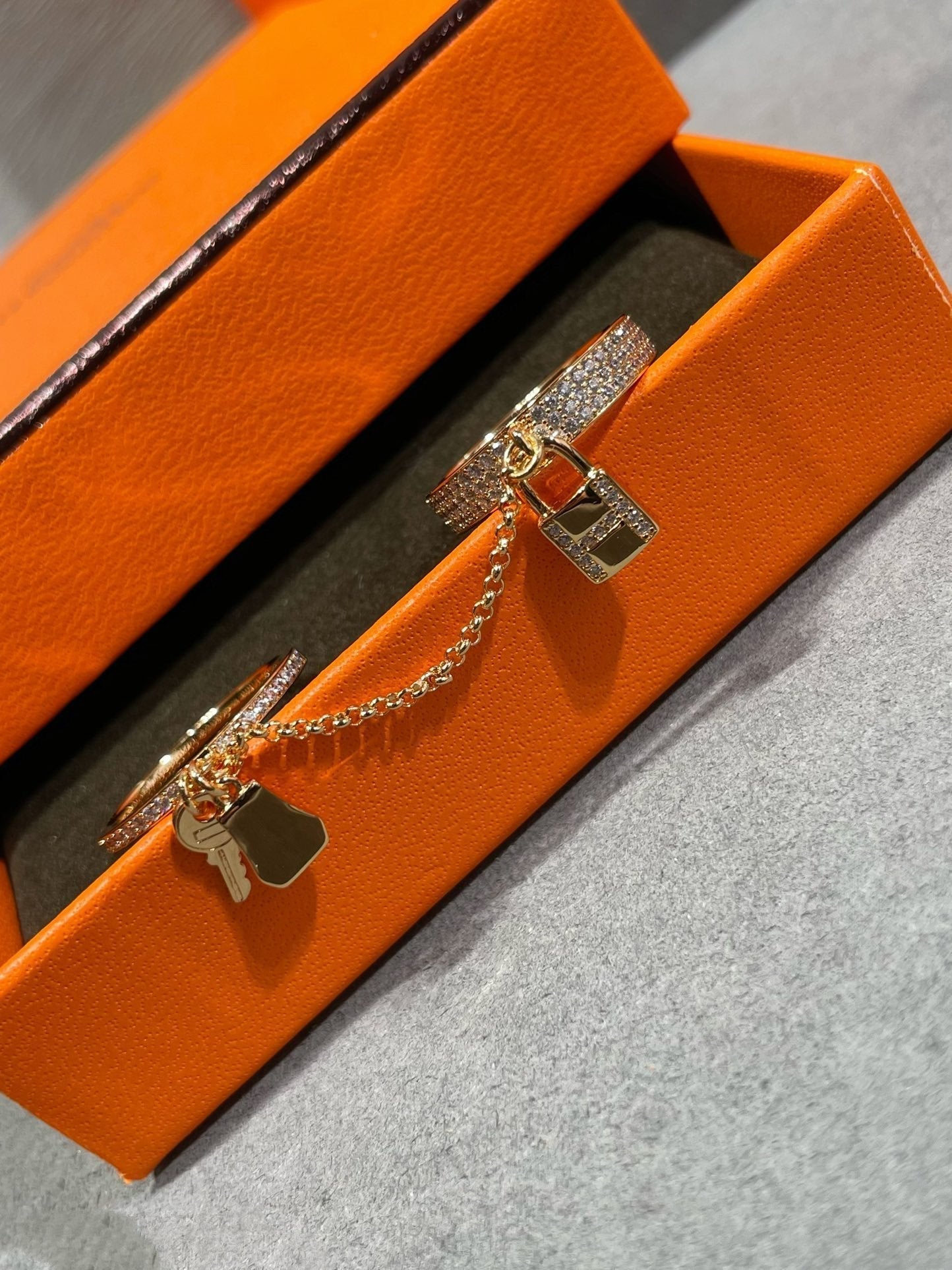 [Kincade Jewelery]HM KELLY CLOCHETTE DOUBLE RING IN  WITH DIAMONDS